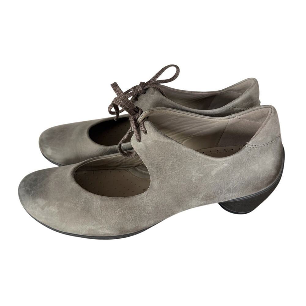 ECCO Size 40 Womens Grey Sculptured Lace Mary Jane Pumps